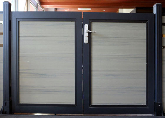 Bom preço. Painel de porta de WPC personalizado revestimento resistente a intempéries 30 libras de peso on-line