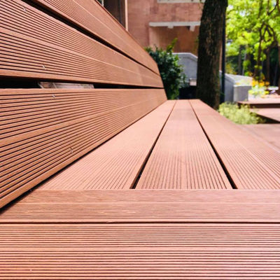 Bom preço. Paços de terraço WPC painel resistência ao deslizamento WPC painéis de terraço de madeira on-line