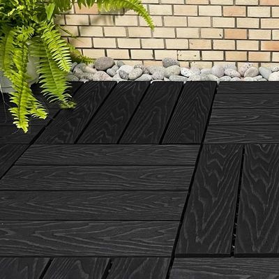 Bom preço. Chapas de terraço de madeira exterior quadrada resistente a intempéries Design de interligação on-line