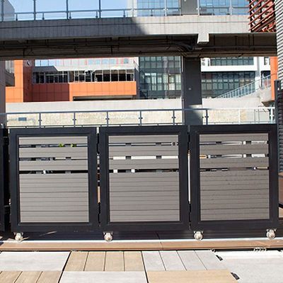 Bom preço. Painel de porta exterior de madeira plástica composta on-line